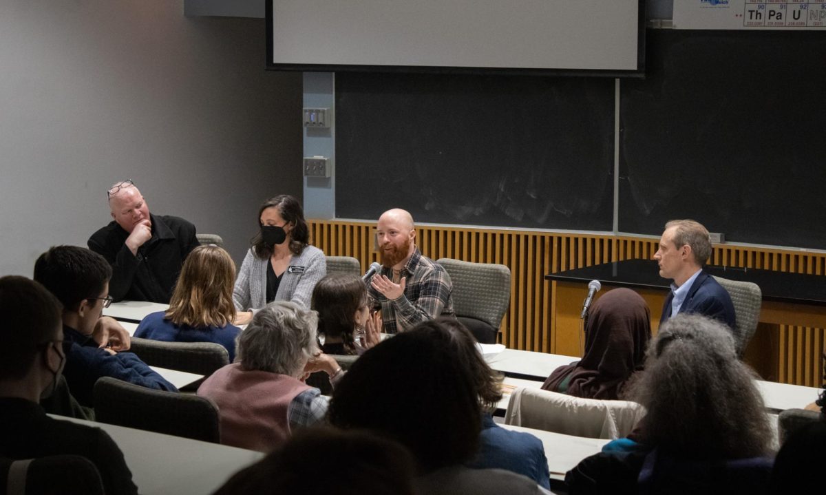 CCCE and CarlsVote host Minnesota politicians for “All Politics Are Local” panel